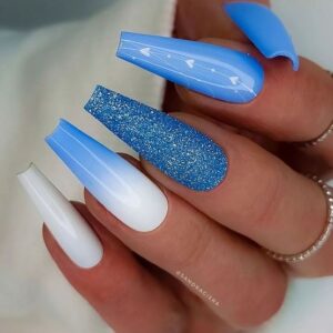 10+ Perfect Blue Nail Ideas for a Classic and Chic Style